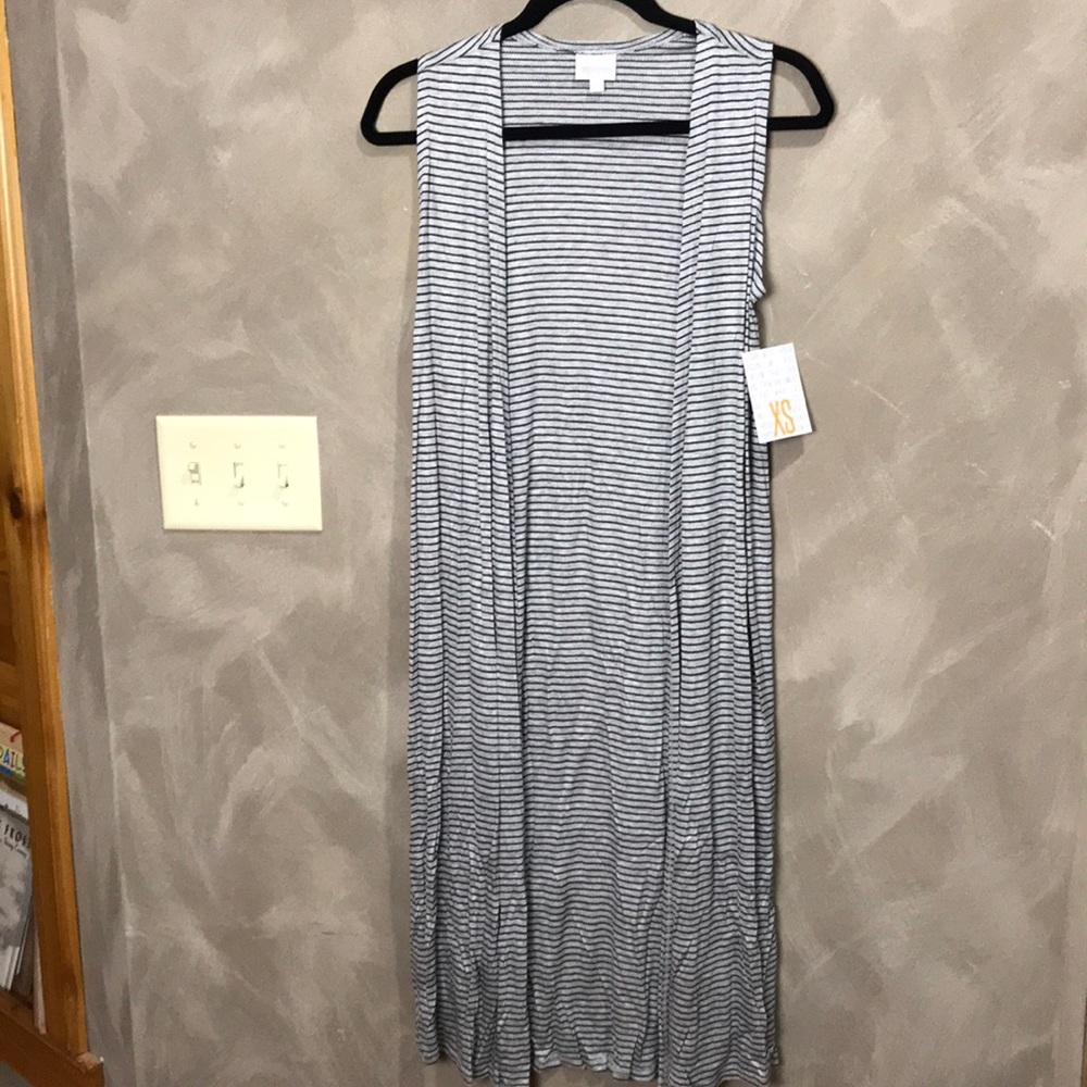 NWT LuLaRoe Joy vest